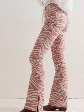 NWT Free people we the free camel zebra print crop flare pant size 27 short
